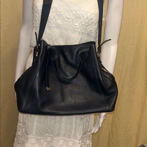 Elegant navy blue Radley London Leather Handbag